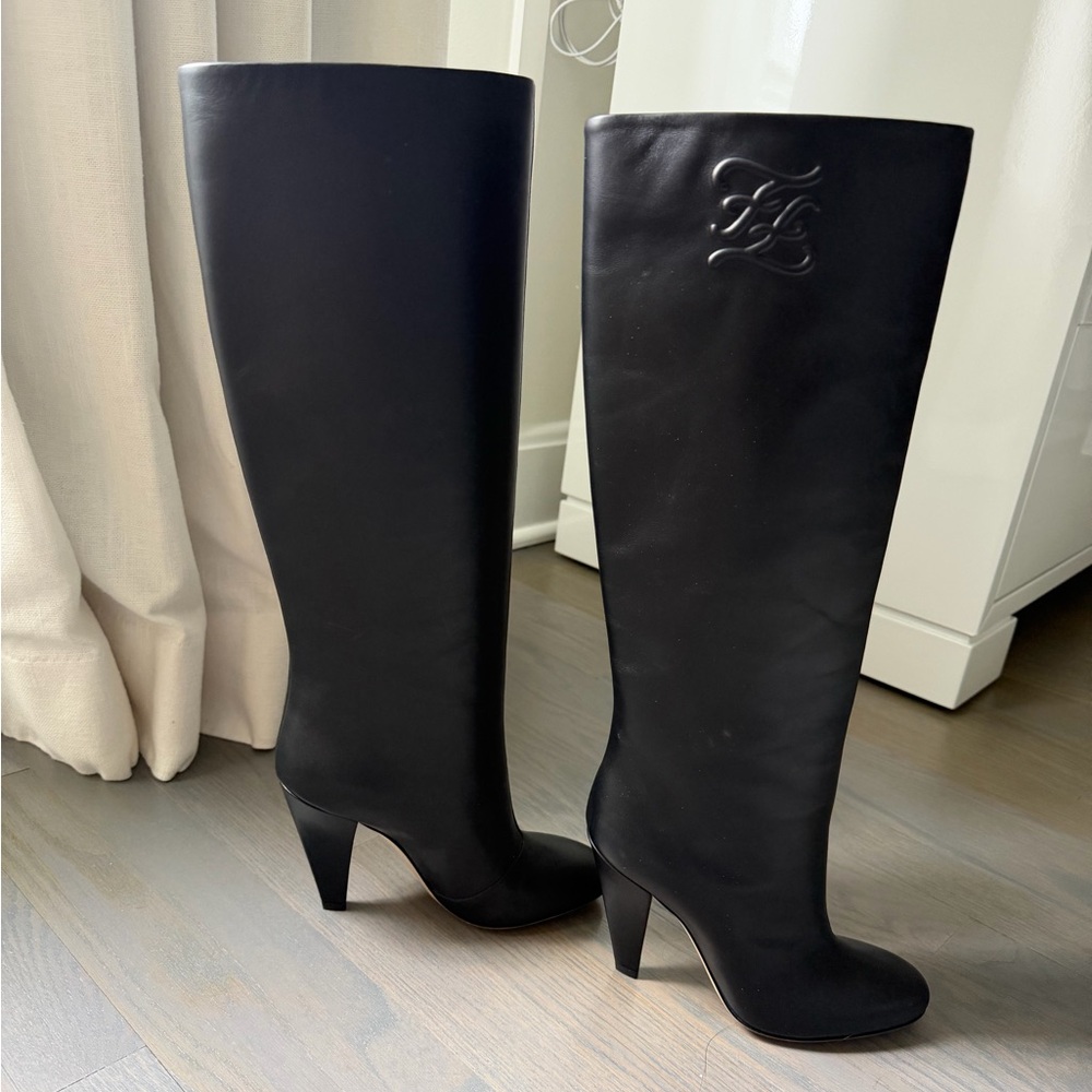 FENDI Karligraphy Leather Knee High Black Boots - Picture 6 of 12
